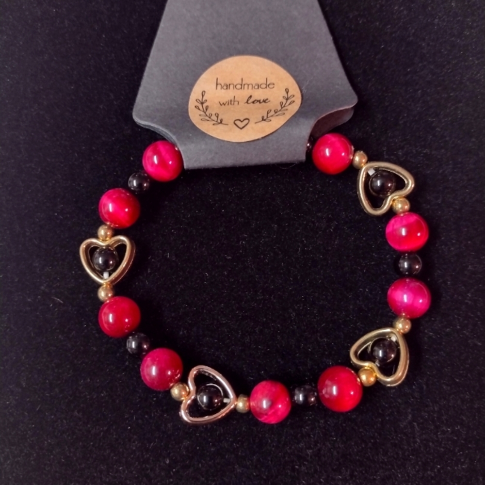Obsidian and cranberry Cats eye Bracelet